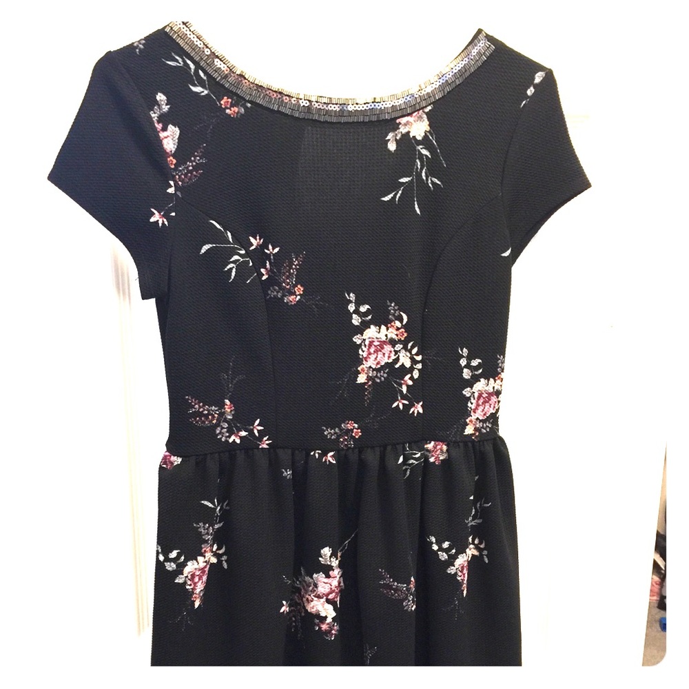 Xhiliration Floral Dress